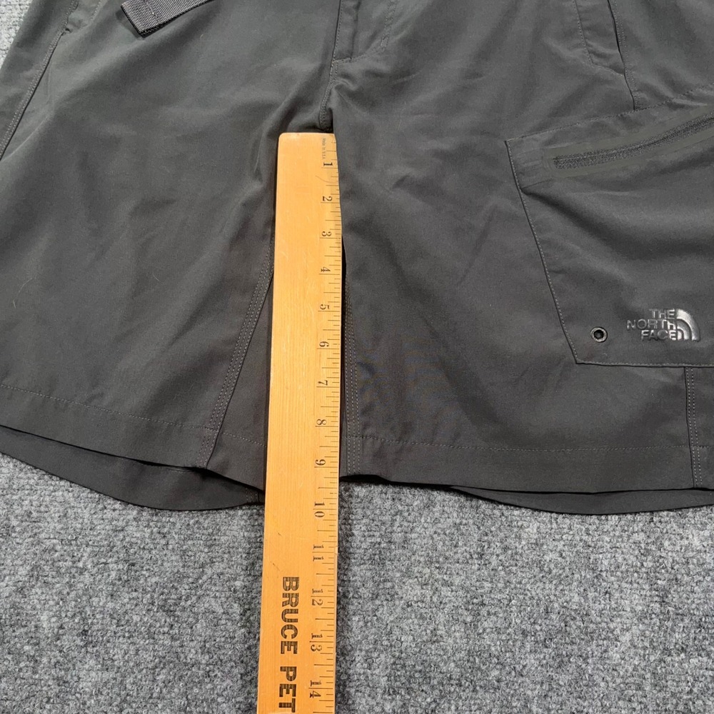 The North Face Paramount Active Shorts Mens 32 Hiking Cargo Belted Charcoal Camp - Picture 9 of 11